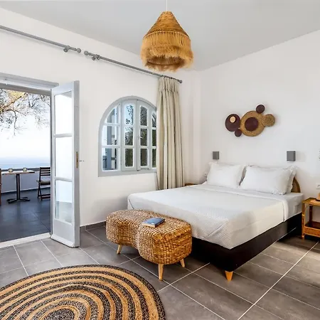 Divino (adults Only) * Fira (Santorini)