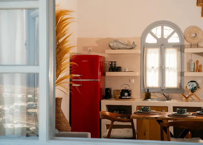 Divino (adults Only) * Fira (Santorini)