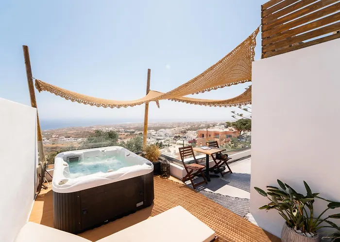 Divino (adults Only) * Fira (Santorini)